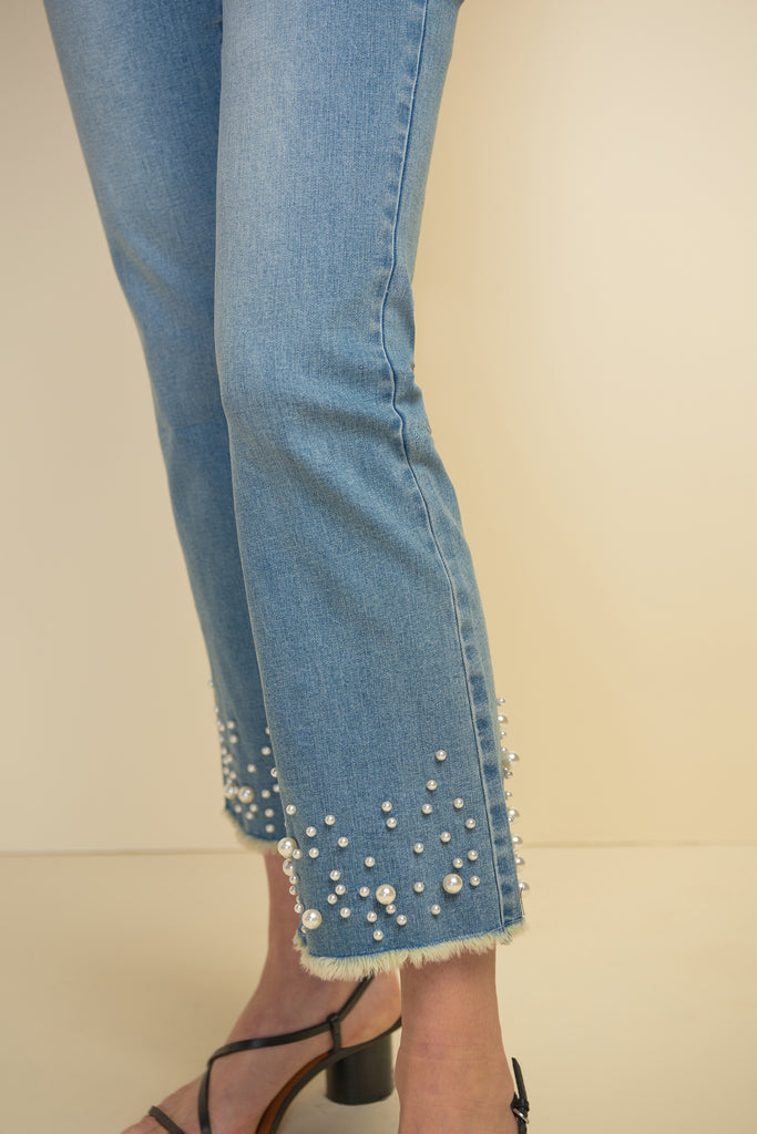 Pearl Embellished Ankle Jean