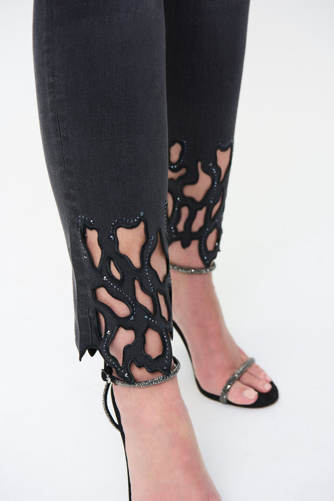 Embroidered Slim Jeans