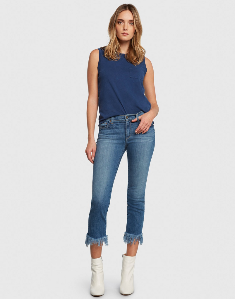Mid Rise Cropped Jean with Fray Hem