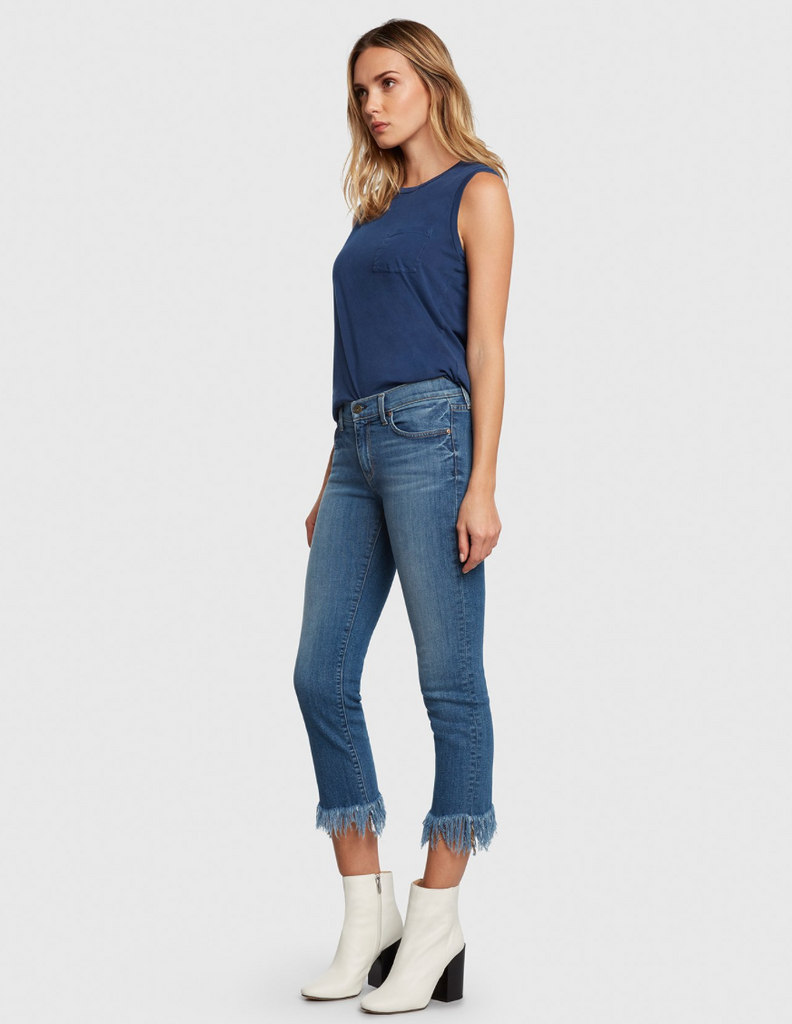 Mid Rise Cropped Jean with Fray Hem