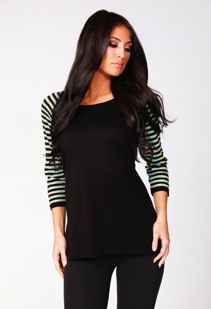 Raglan Scoop Neck w/ Stripe Sleeve